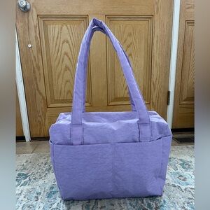 Baggu small cloud carry on HTF color Wisteria perfect condition